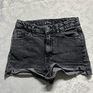 Art class kids shorts black size 10-12